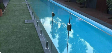 Frameless Glass Supplier for Homes and Commercial Spaces